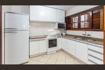 6_photo/94dce4b973.6721d330cc8d7611-ATLAS-9055049f-0981-4e52-af7c-9168daa82dfa.jpg de casa à venda com 3 quartos, 182m² em Lindoia, Curitiba