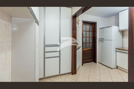 2_photo/94dce4b973.6721d330cc8d7611-ATLAS-cdc11aaf-bbfc-474f-8d09-3f71a13e1797.jpg de casa à venda com 3 quartos, 182m² em Lindoia, Curitiba