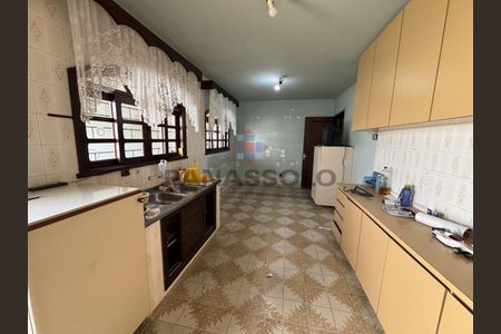 21_photo/94dce4b9db.589b6d9b0b411b9f-ATLAS-469c96a8-0761-42aa-a708-4e52e4cd0873.jpg de casa à venda com 3 quartos, 160m² em Fanny, Curitiba