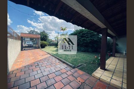 8_photo/94dce4b9db.589b6d9b0b411b9f-ATLAS-9a1b689e-cb4a-4c34-bd01-4f55f67ae27d.jpg de casa à venda com 1 quarto, 720m² em Fanny, Curitiba