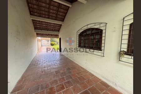 3_photo/94dce4b9db.589b6d9b0b411b9f-ATLAS-b6b99c23-5e2d-4c3b-8bbc-2f626296963e.jpg de casa à venda com 3 quartos, 160m² em Fanny, Curitiba