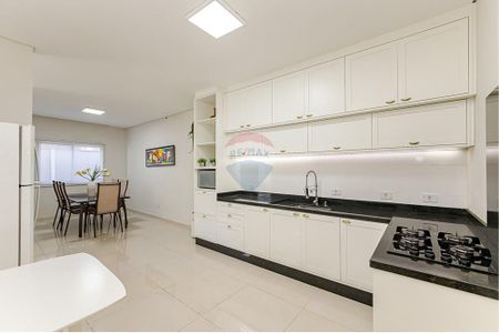 7_photo/94dce4b9f7.34730a09c7934e52-ATLAS-06be3d4b-7bc2-4cc7-9e3a-4ed1b11c0ab6.jpg de casa à venda com 3 quartos, 177m² em Fanny, Curitiba