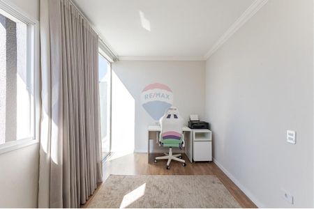 12_photo/94dce4b9f7.34730a09c7934e52-ATLAS-3e9f7838-714c-4ae7-a47d-df96c77b5fb5.jpg de casa à venda com 3 quartos, 177m² em Fanny, Curitiba