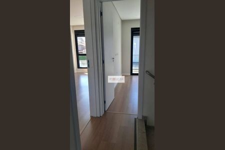 12_photo/94dce4ba27.2f15d505e37c7ac5-ATLAS-a6d4eb94-70e2-4d83-ba33-49ceccf37cc3.jpg de casa à venda com 3 quartos, 125m² em Lindoia, Curitiba