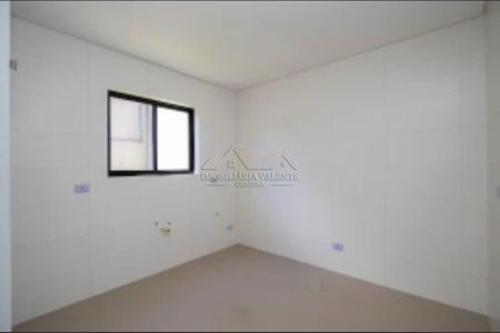 6_photo/94dce4bb05.bf1bfafdbf9111e3-ATLAS-2a471a0d-daba-4cb0-a173-3fecc50e3155.jpg de casa à venda com 0 quarto, 102m² em Lindoia, Curitiba