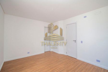 10_photo/94dce4bb0f.727778d524bde65a-ATLAS-2d408cc6-8ddd-4879-8dfd-cca5f495534b.jpg de casa à venda com 3 quartos, 102m² em Lindoia, Curitiba