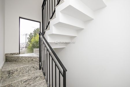 17_photo/94dce4bb31.ec8758d20009ae41-ATLAS-e46a7102-8e81-43e0-92c0-f4e698a01e7c.jpg de casa de condomínio à venda com 3 quartos, 125m² em Lindoia, Curitiba