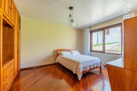 29_photo/94dce4bb39.fc71c6367f0f28fd-ATLAS-5fa9a082-d7a8-46a6-8c85-e2468b81bd01.jpg de casa à venda com 5 quartos, 300m² em Lindoia, Curitiba