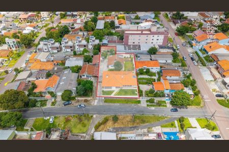 35_photo/94dce4bb39.fc71c6367f0f28fd-ATLAS-7b4f5ac0-925a-42f3-870c-d3d143cabdba.jpg de casa à venda com 5 quartos, 300m² em Lindoia, Curitiba