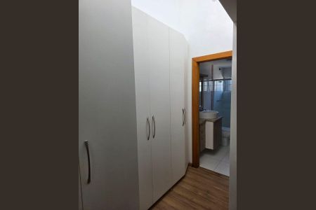 5_photo/94dce4bb99.83fa443d0a3e7663-ATLAS-34043f48-7f43-4e97-9361-781df332e1f8.jpg de casa para alugar com 3 quartos, 200m² em Lindoia, Curitiba