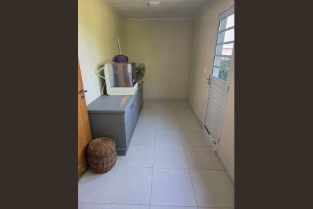 16_photo/94dce4bb99.83fa443d0a3e7663-ATLAS-52b15828-e7f0-4b58-a4ea-f0ceeab69295.jpg de casa para alugar com 3 quartos, 200m² em Lindoia, Curitiba