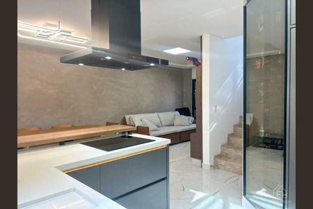 7_photo/94dce4bbef.2b4381d368a6f37f-ATLAS-623f8a67-5d78-46e0-a427-db3ff0251cfa.jpg de casa à venda com 3 quartos, 212m² em Lindoia, Curitiba