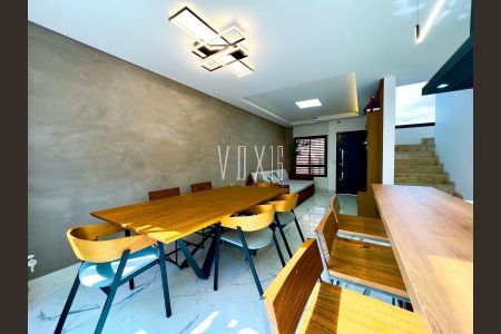 7_photo/94dce4bbef.2b4381d368a6f37f-ATLAS-ed8d616a-9247-430f-8912-53c7073b7dce.jpg de casa à venda com 0 quarto, 189m² em Lindoia, Curitiba