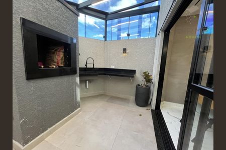 9_photo/94dce4bbef.f9380c9edbc4d96c-ATLAS-2cad67a0-f8ce-45ea-a899-3d8c9848edf3.jpg de casa à venda com 3 quartos, 157m² em Lindoia, Curitiba