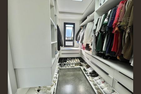 21_photo/94dce4bbef.f9380c9edbc4d96c-ATLAS-a817891c-8faa-4d32-8d9e-76a981202012.jpg de casa à venda com 3 quartos, 157m² em Lindoia, Curitiba