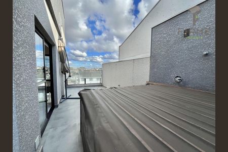 32_photo/94dce4bbef.f9380c9edbc4d96c-ATLAS-daae73b1-62f2-4c78-b409-75549aef3dc0.jpg de casa à venda com 3 quartos, 157m² em Lindoia, Curitiba