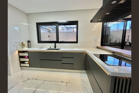 12_photo/94dce4bbef.f9380c9edbc4d96c-ATLAS-fe4f058e-8079-459b-8cf2-69a56e2de4a3.jpg de casa à venda com 3 quartos, 157m² em Lindoia, Curitiba