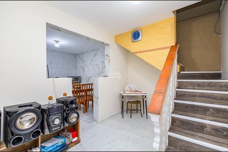 7_photo/94dce4bc25.826320bd9fe033a1-ATLAS-3460e937-ec47-4ea1-a43c-7a94c2bdcd1a.jpg de casa à venda com 3 quartos, 273m² em Guaíra, Curitiba