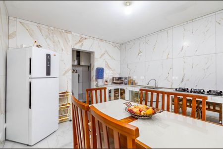 8_photo/94dce4bc25.826320bd9fe033a1-ATLAS-90f811c1-d954-4d29-9c32-a3dcd5d97457.jpg de casa à venda com 3 quartos, 273m² em Guaíra, Curitiba