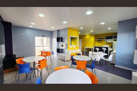 6_photo/94dce4bca7.06dc843f7cd1b20a-ATLAS-bd5300fb-ee7e-4129-a8d7-d79b3736234c.jpg de apartamento para alugar com 2 quartos, 57m² em Lindoia, Curitiba