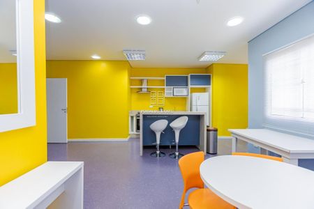 40_photo/94dce4bca7.06dc843f7cd1b20a-ATLAS-bd719401-5d65-4d6e-aeb9-9071c7dec959.jpg de apartamento à venda com 2 quartos, 58m² em Lindoia, Curitiba