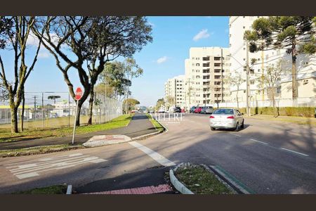 12_photo/94dce4bca7.06dc843f7cd1b20a-ATLAS-eea6df42-7a29-4ea0-ab0c-cb10dc0342a6.jpg de apartamento para alugar com 2 quartos, 57m² em Lindoia, Curitiba