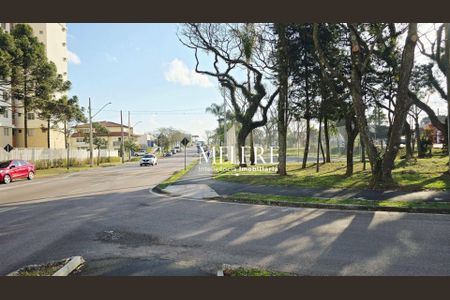 33_photo/94dce4bca7.92291f20de277d41-ATLAS-6c2f100f-d1c7-47ea-a660-e6725d46c129.jpg de apartamento à venda com 3 quartos, 69m² em Lindoia, Curitiba