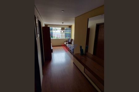 9_photo/94dce4bf7b.22a4b3358a186ae1-ATLAS-48a22e18-8bdc-4bce-bafa-4aae32d5d55a.jpg de casa à venda com 3 quartos, 210m² em Guaíra, Curitiba