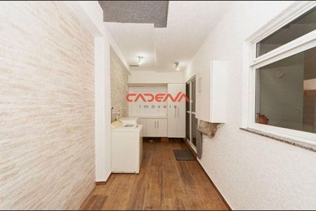 8_photo/94dce4c247.d5f7c50de90aa6ff-ATLAS-f4c0293d-9700-4690-8da3-42e3ec01ac1b.jpg de casa para alugar com 3 quartos, 118m² em Rebouças, Curitiba