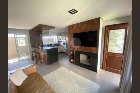5_photo/94dce4c2dd.7066937cd636288e-ATLAS-362018d5-e61d-40f4-ab1d-24995c6b03b2.jpg de casa à venda com 3 quartos, 130m² em Parolin, Curitiba