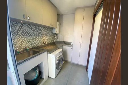 12_photo/94dce4c2dd.7066937cd636288e-ATLAS-cd528a7b-269e-4bef-b9e4-ca21a6db11a4.jpg de casa à venda com 3 quartos, 130m² em Parolin, Curitiba