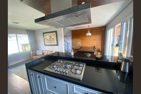 8_photo/94dce4c2dd.e5c1dbf3952ec410-ATLAS-22f401f5-1746-4253-a2d8-ef257dfd45bf.jpg de casa à venda com 3 quartos, 184m² em Parolin, Curitiba