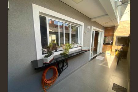 14_photo/94dce4c2dd.e5c1dbf3952ec410-ATLAS-98b3e64f-31fc-41fb-8de0-8520a41ec2ce.jpg de casa à venda com 3 quartos, 184m² em Parolin, Curitiba