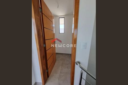 4_photo/94dce4c423.93b8fa184532727f-ATLAS-e34a9a30-eef0-488e-8c44-442084d5df49.jpg de casa à venda com 3 quartos, 175m² em Fanny, Curitiba