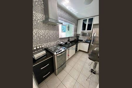 6_photo/94dce4c741.cd7643520c7b3c95-ATLAS-f009859b-0d22-4d6a-bd9b-e27fe5ee1ff4.jpg de casa à venda com 3 quartos, 162m² em Fanny, Curitiba