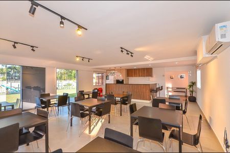 10_photo/94dce4ca4d.db5a4d38e8f5e12f-ATLAS-170b1262-8204-499b-a3f5-7b2031a4efa0.jpg de apartamento à venda com 2 quartos, 50m² em Hauer, Curitiba