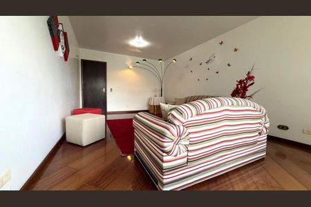 39_photo/94dce4cb5f.8112f57c7da29d24-ATLAS-729ba94d-16a8-4ab9-b542-08ae57a4e6e3.jpg de casa à venda com 3 quartos, 313m² em Hauer, Curitiba
