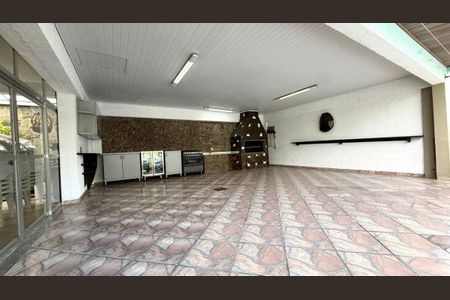 10_photo/94dce4cb5f.8112f57c7da29d24-ATLAS-9b7653e9-ebb3-4586-a5f1-01aeac1bbf21.jpg de casa à venda com 3 quartos, 313m² em Hauer, Curitiba