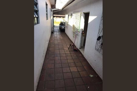 9_photo/94dce4cc1f.bf28833e41de0c90-ATLAS-be456afe-6381-4ca3-b25b-b6bebb39da0e.jpg de casa à venda com 4 quartos, 180m² em Hauer, Curitiba