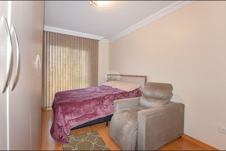 5_photo/94dce4cc51.f05eeedb71dbb593-ATLAS-5d3b214c-37e4-4b45-b251-109b29a534e7.jpg de casa à venda com 3 quartos, 180m² em Hauer, Curitiba