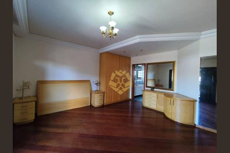 9_photo/94dce4cc5f.a71661a956c2c8d1-ATLAS-3b8de606-2d77-4875-b48f-73b6f3acbc2a.jpg de casa à venda com 4 quartos, 680m² em Hauer, Curitiba