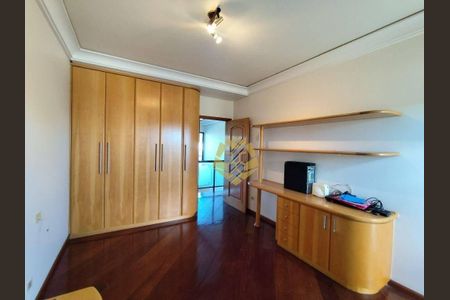 7_photo/94dce4cc5f.a71661a956c2c8d1-ATLAS-9cdd115c-135c-4e5e-aa77-0dcc1e484189.jpg de casa à venda com 4 quartos, 680m² em Hauer, Curitiba