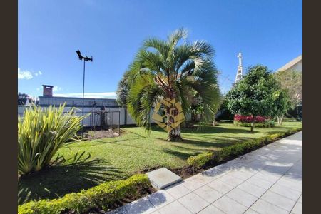 9_photo/94dce4cc5f.a71661a956c2c8d1-ATLAS-b71afcb0-ce8f-4a8d-8116-e8a333d7ee9f.jpg de casa à venda com 4 quartos, 680m² em Hauer, Curitiba