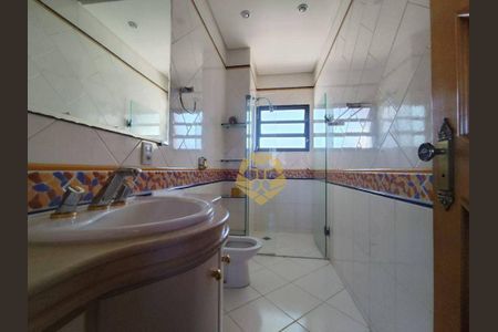 10_photo/94dce4cc5f.a71661a956c2c8d1-ATLAS-d8b64fb8-0055-4100-98a2-4667fe52ae7c.jpg de casa à venda com 4 quartos, 680m² em Hauer, Curitiba