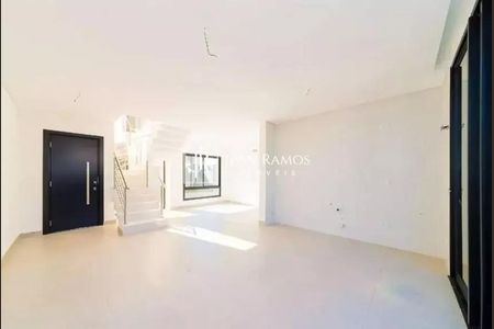 13_photo/94dce4cf53.3714cccd63f8fe2d-ATLAS-804b32df-9f68-47f7-bda7-881aa635a811.jpg de casa à venda com 3 quartos, 97m² em Hauer, Curitiba