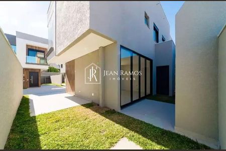 5_photo/94dce4cf53.3714cccd63f8fe2d-ATLAS-b5cddf72-560c-4b82-bcf5-46d5773178c3.jpg de casa à venda com 3 quartos, 97m² em Hauer, Curitiba