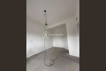 21_photo/94dce4cf53.59abdc00308a7dc6-ATLAS-2e0c7f1b-c217-4b21-a5e3-2e0a50b47acd.jpg de casa à venda com 3 quartos, 97m² em Hauer, Curitiba