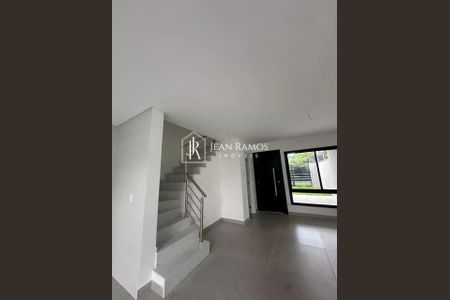 3_photo/94dce4cf53.59abdc00308a7dc6-ATLAS-c2ed98de-b5b8-4ca8-8037-e23beea368c9.jpg de casa à venda com 3 quartos, 97m² em Hauer, Curitiba