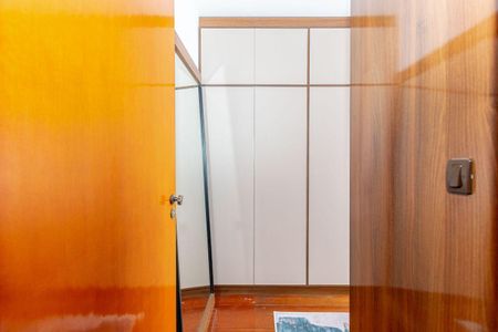 14_photo/94dce4cf55.7d01d2ab176dea69-ATLAS-34373fe8-4202-4dbf-90d1-e8d8dccc84fb.jpg de apartamento à venda com 3 quartos, 58m² em Hauer, Curitiba