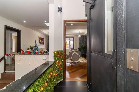 10_photo/94dce4d0df.14ee6d8f2ede21cf-ATLAS-10b666ec-4614-4fb6-8e65-79d0aa680d17.jpg de casa à venda com 3 quartos, 200m² em Hauer, Curitiba